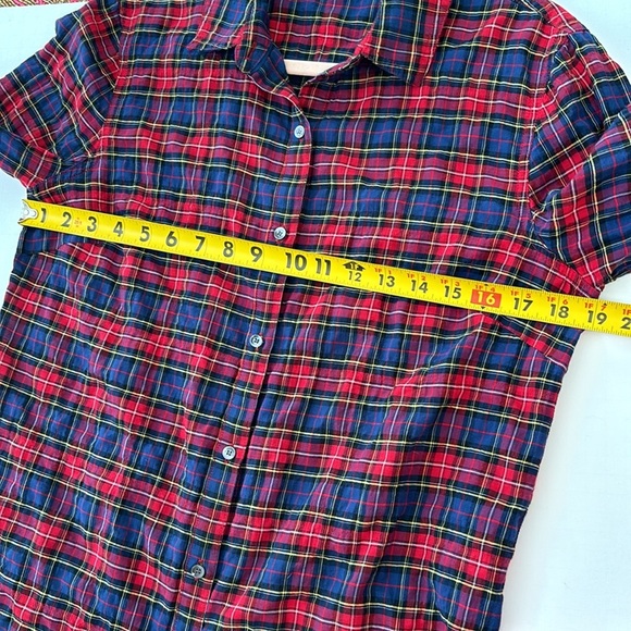 J. McLaughlin Crinkle Button Down Long Sleeve Shirt Size M Plaid Red Blue - Picture 7 of 8